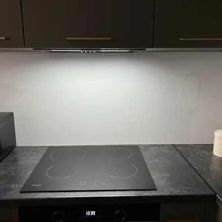 Mieszkaj U Marty W Grodku דירה *