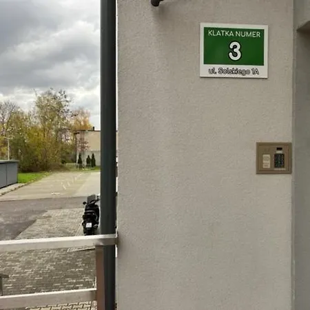 Mieszkaj U Marty W Grodku アパート *